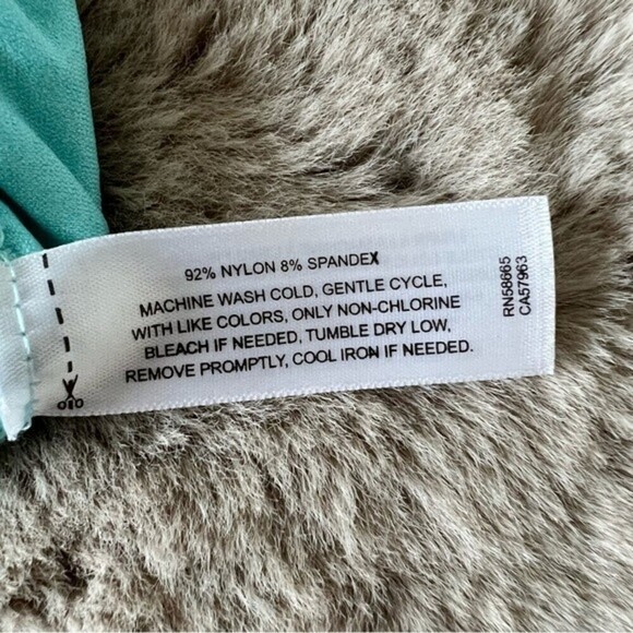 Free Press High Neck Racerback  Removable Pads Bralette SZ Small - Picture 8 of 8